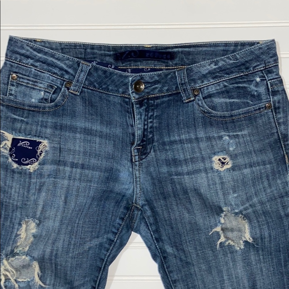 Refuge Distressed Jeans - Picture 4 of 6